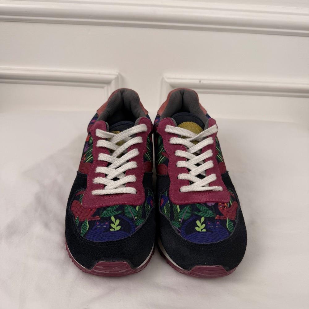 Inkkas Women Floral Cat Print Suede Sneakers Multi-Color Low Top Shoes Size 7
